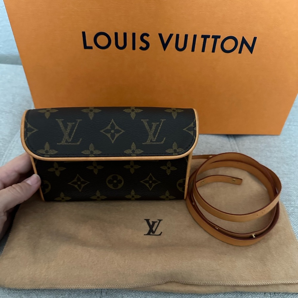 LV MONOGRAM POCHETTE FLORENTINE